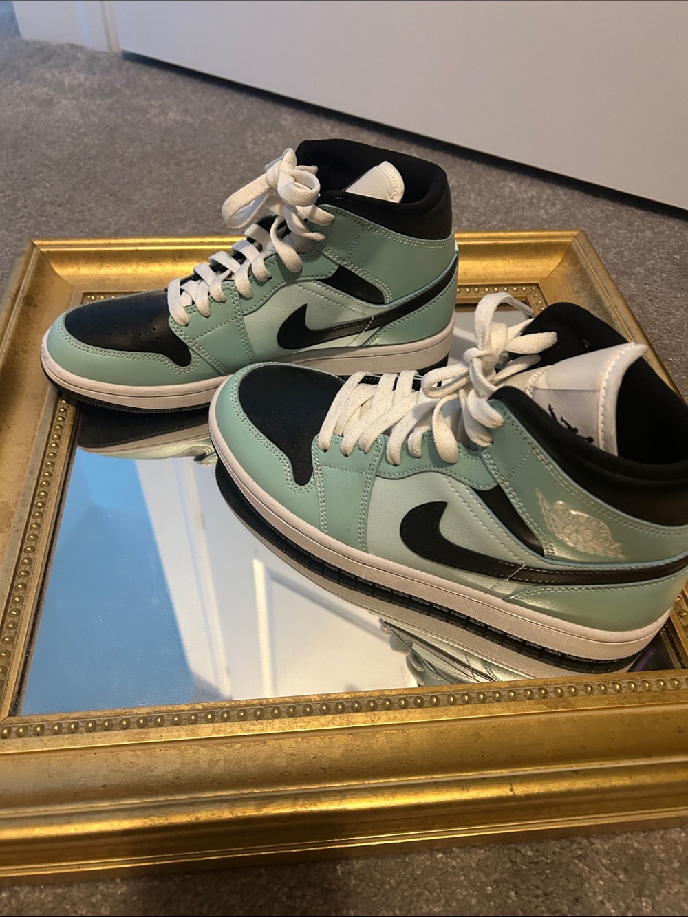 Nike High-Top Sneakers in Mint Green, Black & White